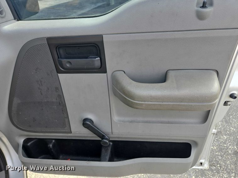 image for item DU2525 2005 Ford F150 pickup truck