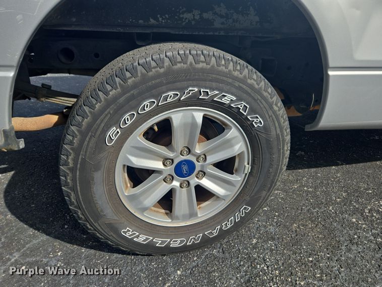 image for item DU2525 2005 Ford F150 pickup truck