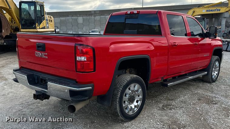 image for item DV0760 2017 GMC Sierra 2500HD Crew Cab pickup truck