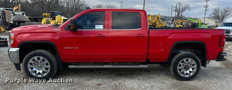 image for item DV0760 2017 GMC Sierra 2500HD Crew Cab pickup truck