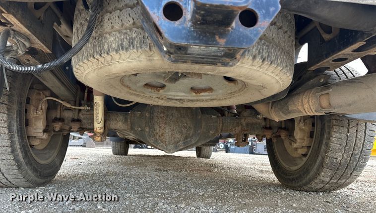 image for item DV0760 2017 GMC Sierra 2500HD Crew Cab pickup truck