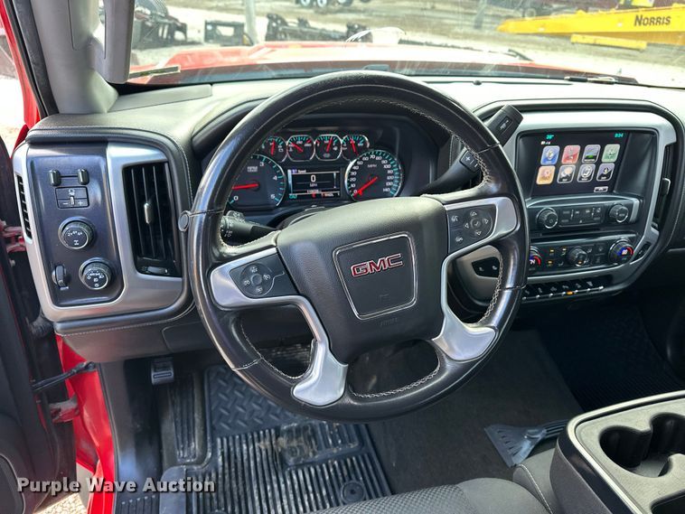 image for item DV0760 2017 GMC Sierra 2500HD Crew Cab pickup truck