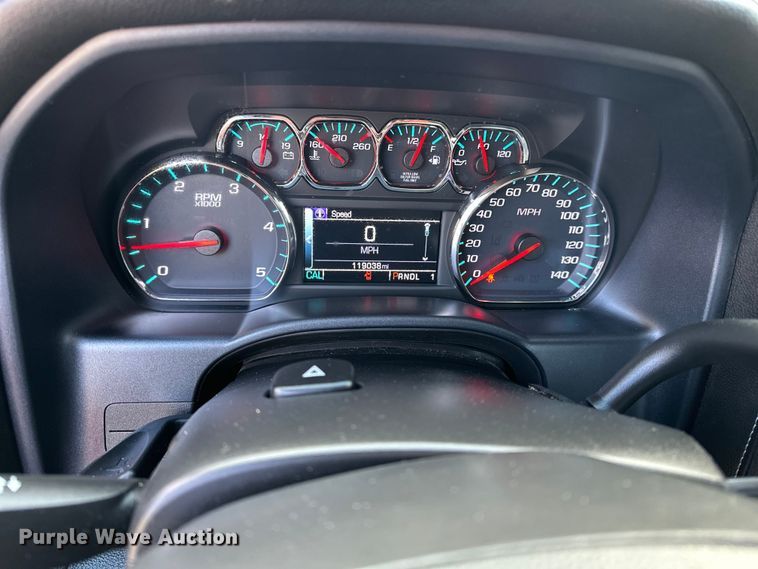 image for item DV0760 2017 GMC Sierra 2500HD Crew Cab pickup truck