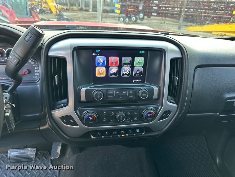 image for item DV0760 2017 GMC Sierra 2500HD Crew Cab pickup truck