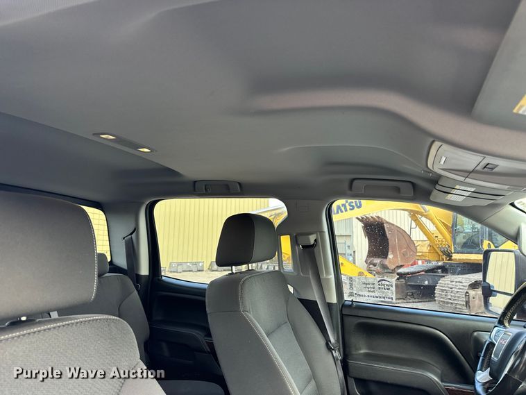 image for item DV0760 2017 GMC Sierra 2500HD Crew Cab pickup truck