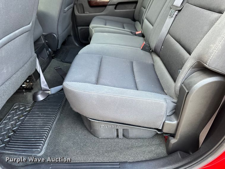 image for item DV0760 2017 GMC Sierra 2500HD Crew Cab pickup truck