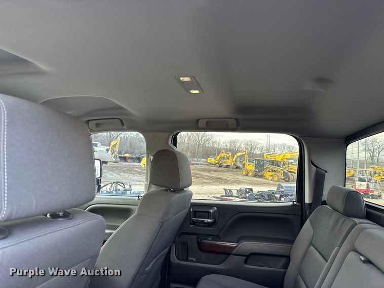 image for item DV0760 2017 GMC Sierra 2500HD Crew Cab pickup truck