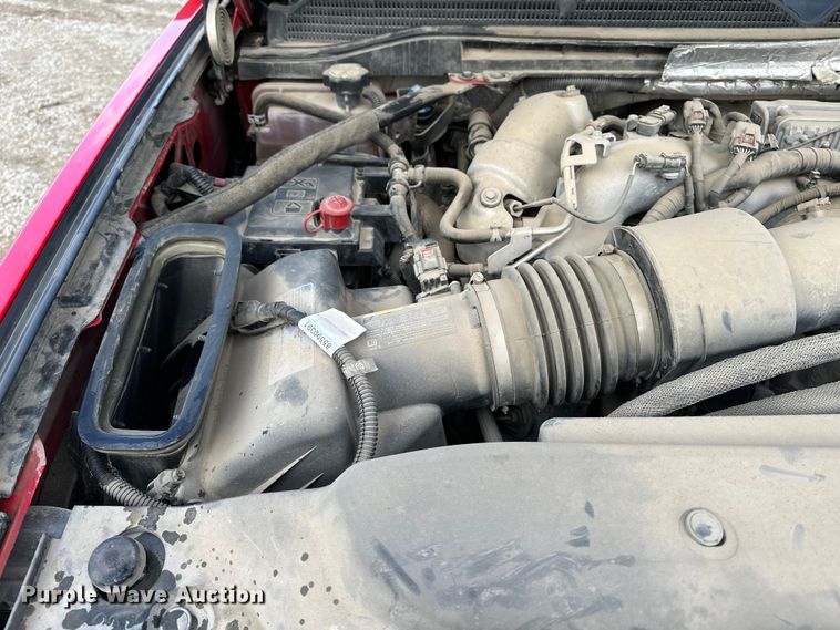 image for item DV0760 2017 GMC Sierra 2500HD Crew Cab pickup truck