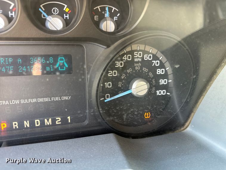 image for item DV0765 2012 Ford F250 Super Duty Crew Cab pickup truck