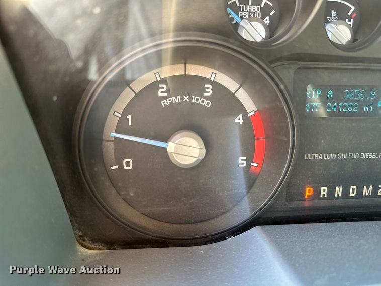 image for item DV0765 2012 Ford F250 Super Duty Crew Cab pickup truck