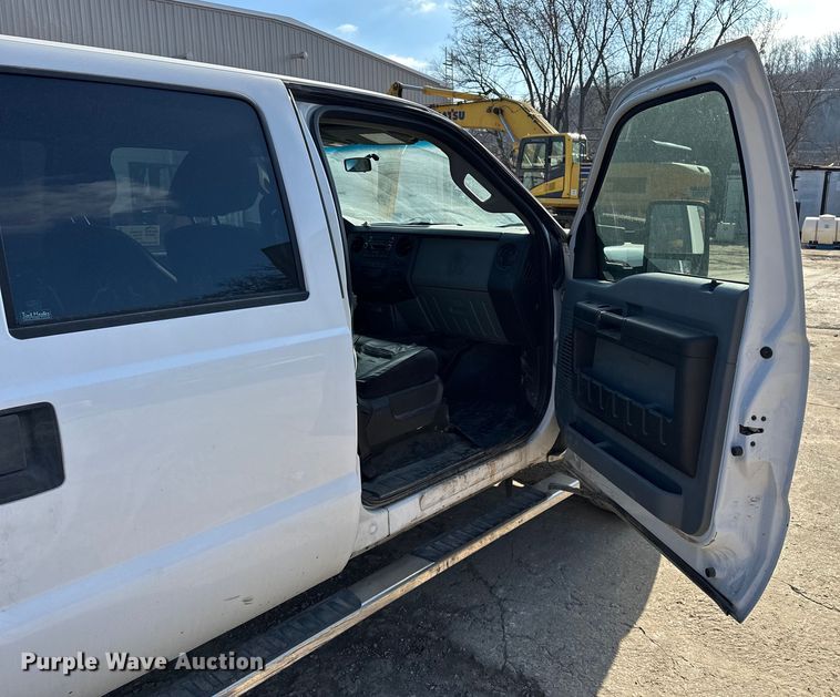 image for item DV0765 2012 Ford F250 Super Duty Crew Cab pickup truck