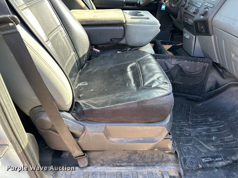 image for item DV0765 2012 Ford F250 Super Duty Crew Cab pickup truck