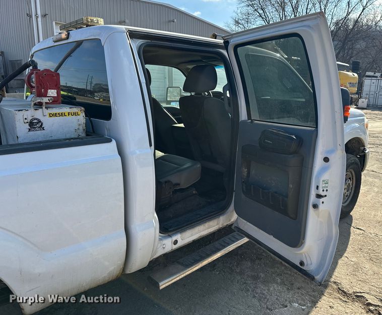 image for item DV0765 2012 Ford F250 Super Duty Crew Cab pickup truck