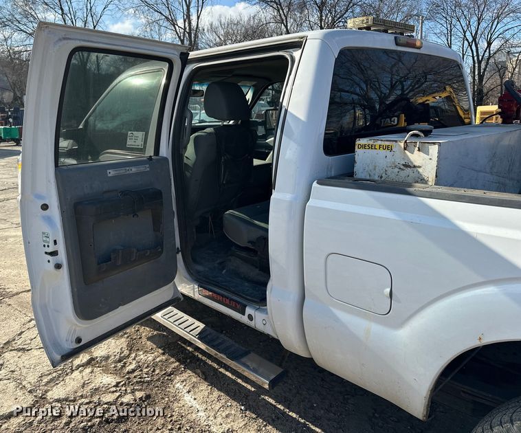 image for item DV0765 2012 Ford F250 Super Duty Crew Cab pickup truck