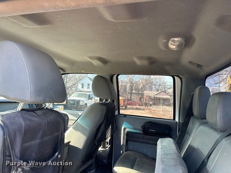 image for item DV0765 2012 Ford F250 Super Duty Crew Cab pickup truck