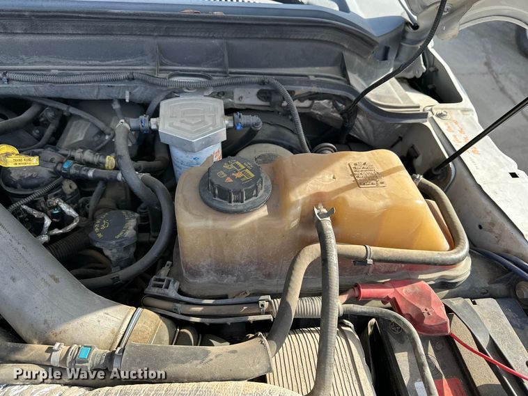 image for item DV0765 2012 Ford F250 Super Duty Crew Cab pickup truck