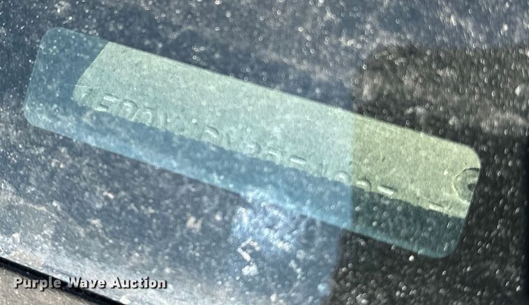 image for item DV0767 2013 Ford F450 SuperCab flatbed truck