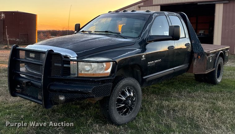 image for item DW5182 2006 Dodge Ram 3500 Big Horn Quad Cab flatbed pickup truck