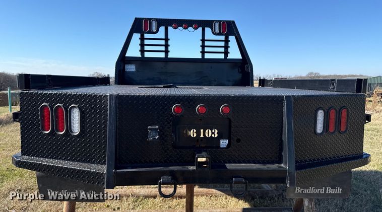 image for item DW5185 Bradford Built flatbed pickup bed