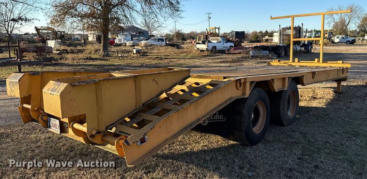 image for item DW5188 1989 Belshe T-10 equipment trailer