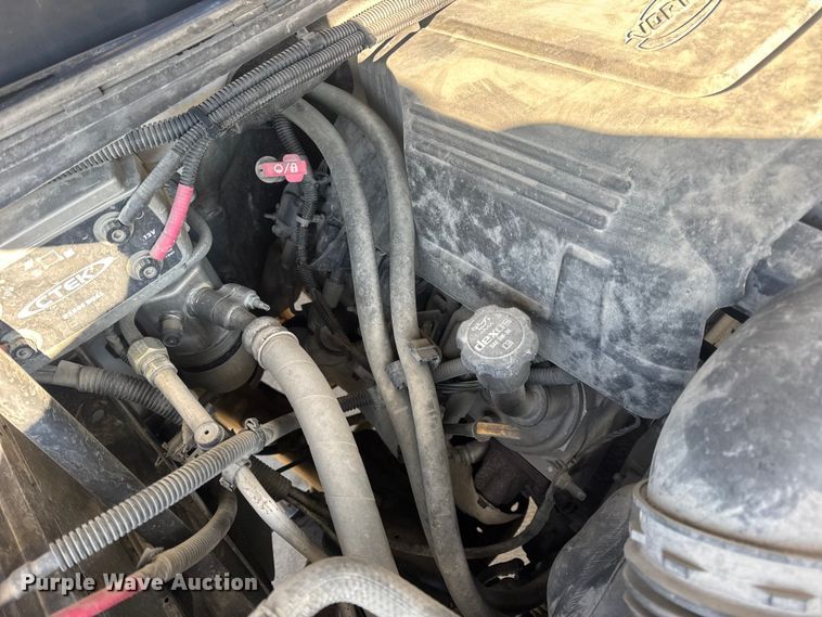 image for item DW6698 2013 Chevrolet Silverado 1500 pickup truck