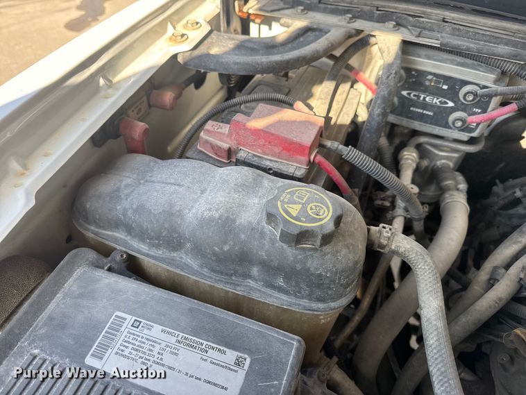 image for item DW6698 2013 Chevrolet Silverado 1500 pickup truck