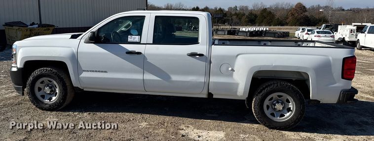 image for item DW6700 2017 Chevrolet Silverado 1500 Crew Cab pickup truck