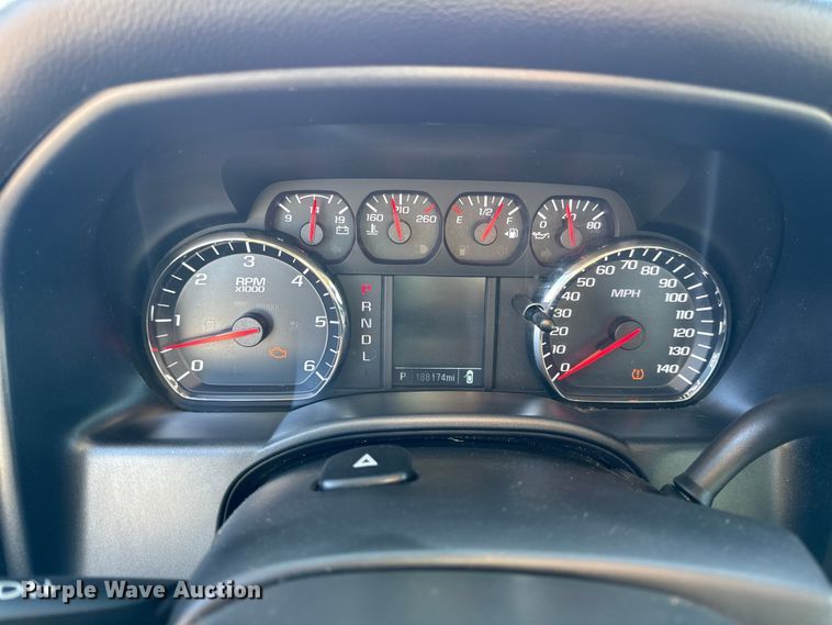 image for item DW6700 2017 Chevrolet Silverado 1500 Crew Cab pickup truck