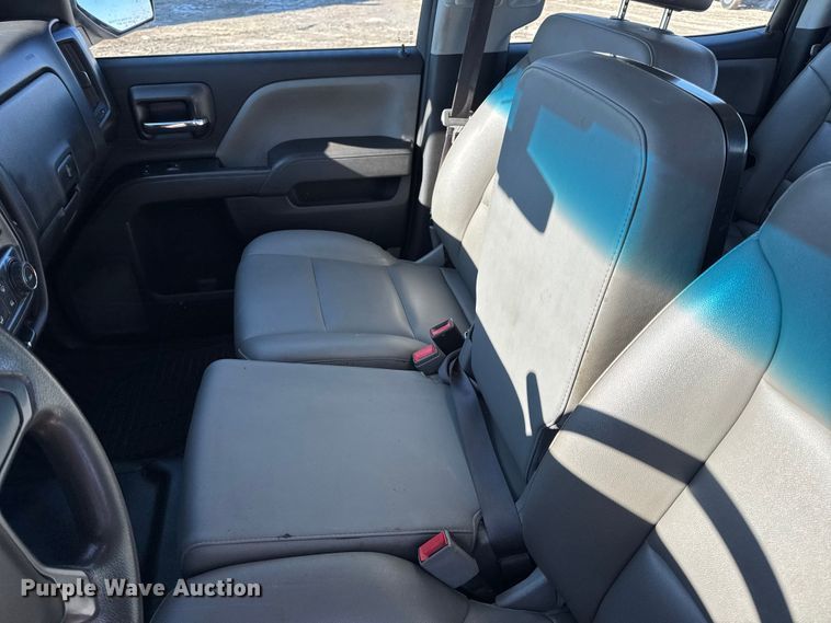 image for item DW6700 2017 Chevrolet Silverado 1500 Crew Cab pickup truck