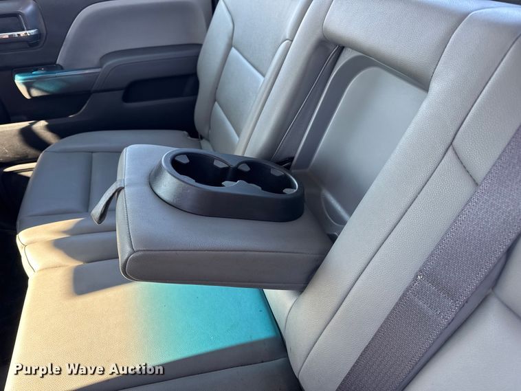 image for item DW6700 2017 Chevrolet Silverado 1500 Crew Cab pickup truck