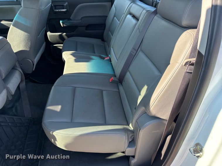 image for item DW6700 2017 Chevrolet Silverado 1500 Crew Cab pickup truck