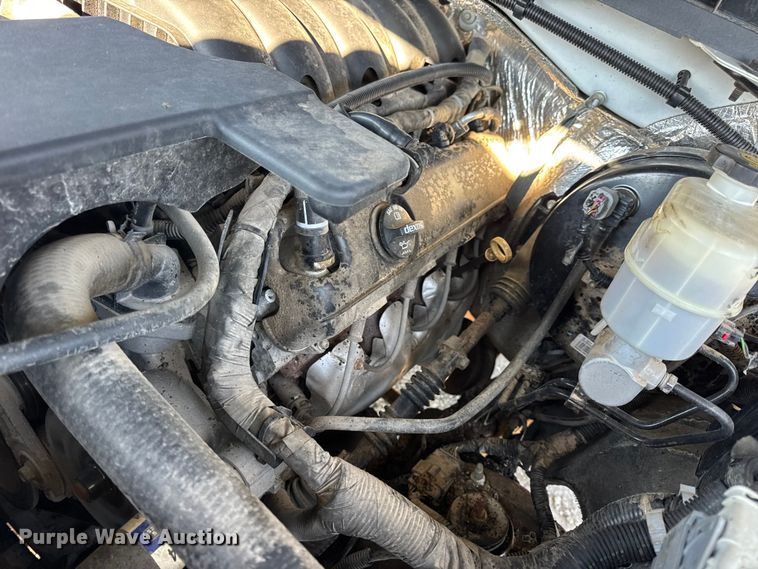 image for item DW6700 2017 Chevrolet Silverado 1500 Crew Cab pickup truck