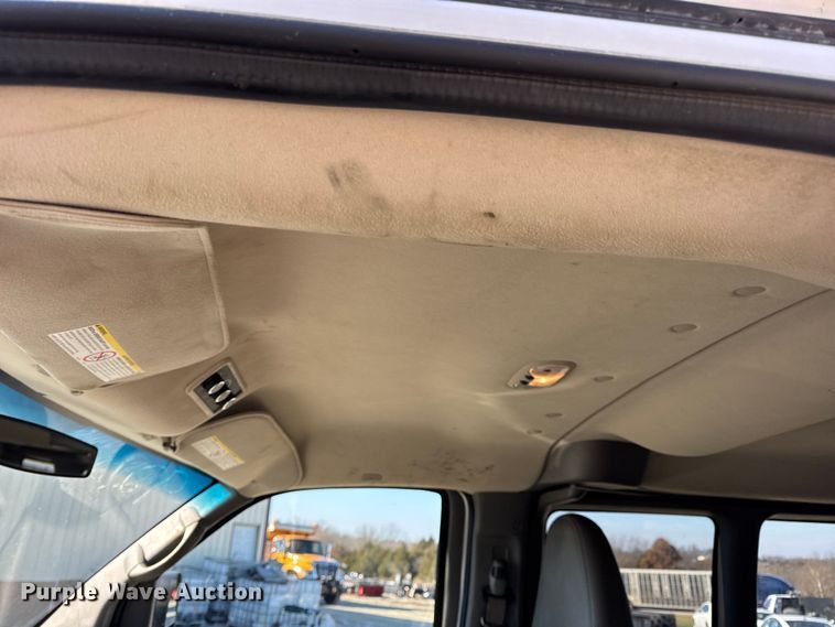 image for item DW6701 2015 Chevrolet Express 3500 van