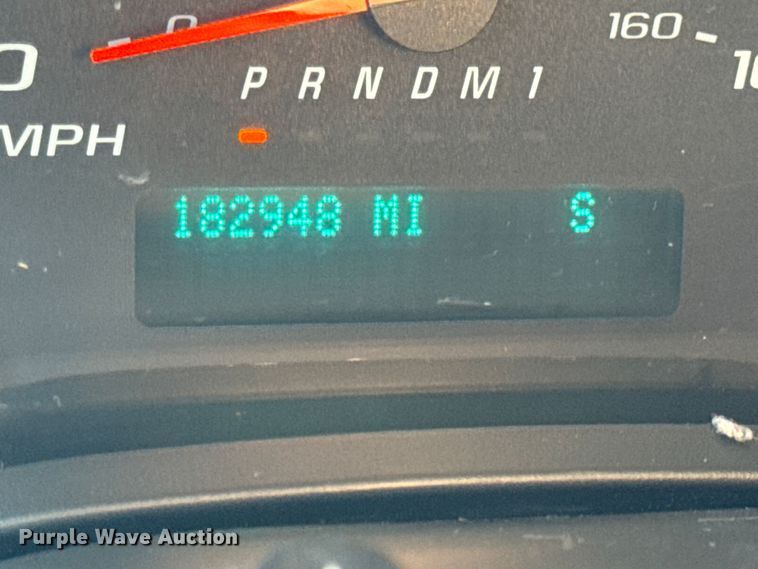 image for item DW6701 2015 Chevrolet Express 3500 van