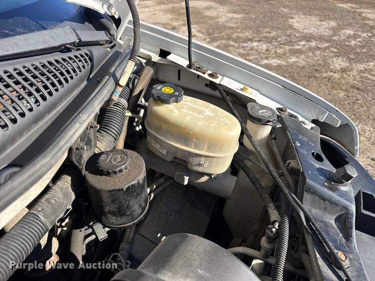 image for item DW6701 2015 Chevrolet Express 3500 van