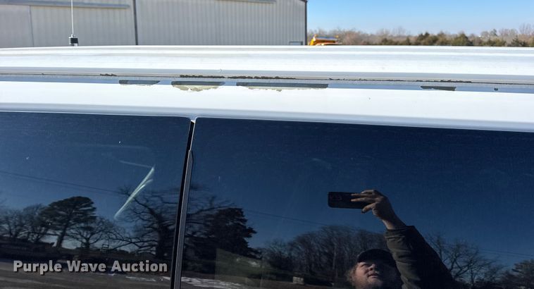 image for item DW6702 2015 Chevrolet Express 3500 van