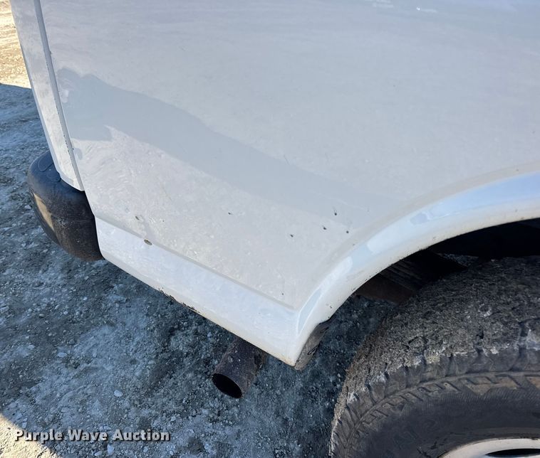 image for item DW6702 2015 Chevrolet Express 3500 van