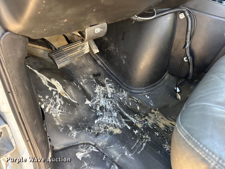 image for item DW6702 2015 Chevrolet Express 3500 van