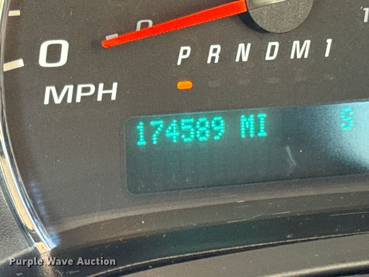 image for item DW6702 2015 Chevrolet Express 3500 van