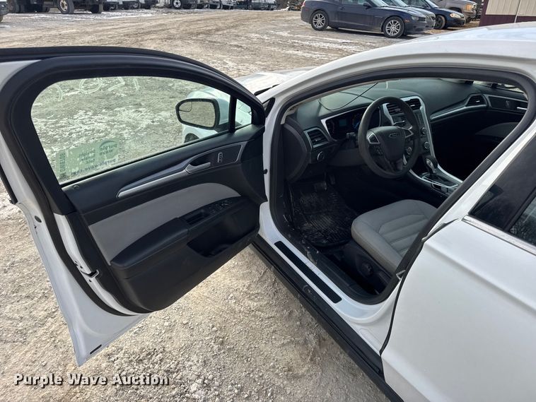 image for item DW6708 2014 Ford Fusion 