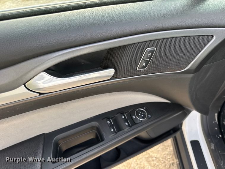 image for item DW6708 2014 Ford Fusion 