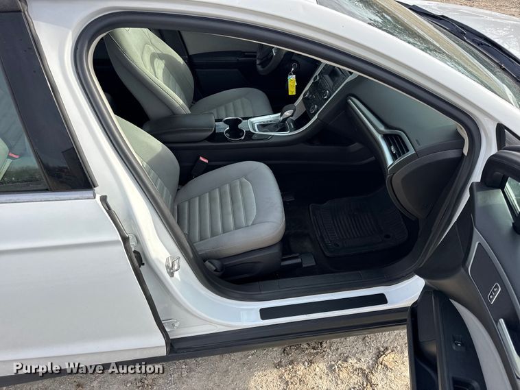 image for item DW6708 2014 Ford Fusion 