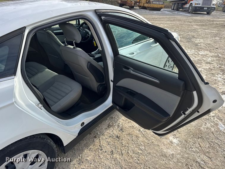 image for item DW6708 2014 Ford Fusion 