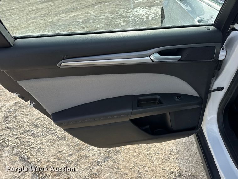 image for item DW6708 2014 Ford Fusion 