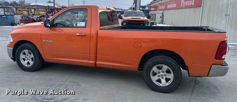 image for item DW6720 2013 RAM 1500 pickup truck