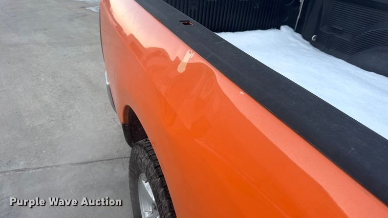 image for item DW6720 2013 RAM 1500 pickup truck