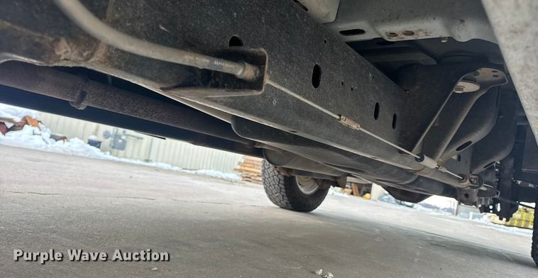 image for item DW6720 2013 RAM 1500 pickup truck