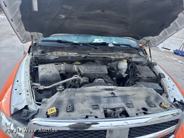 image for item DW6720 2013 RAM 1500 pickup truck