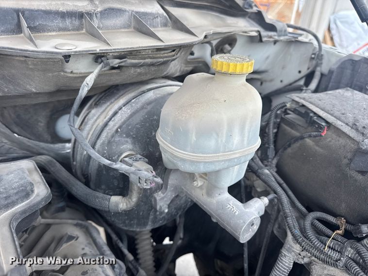 image for item DW6720 2013 RAM 1500 pickup truck