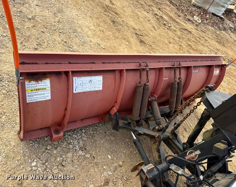 image for item DW6724 2005 GMC Sierra 2500HD utility bed pickup truck